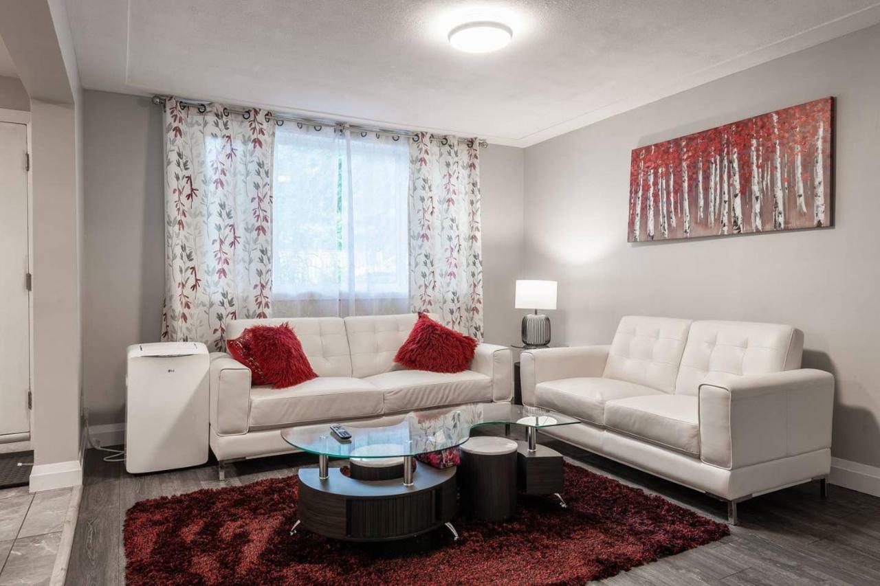 Entire 2 Bedroom Apartment Uptown Waterloo - E1 Экстерьер фото